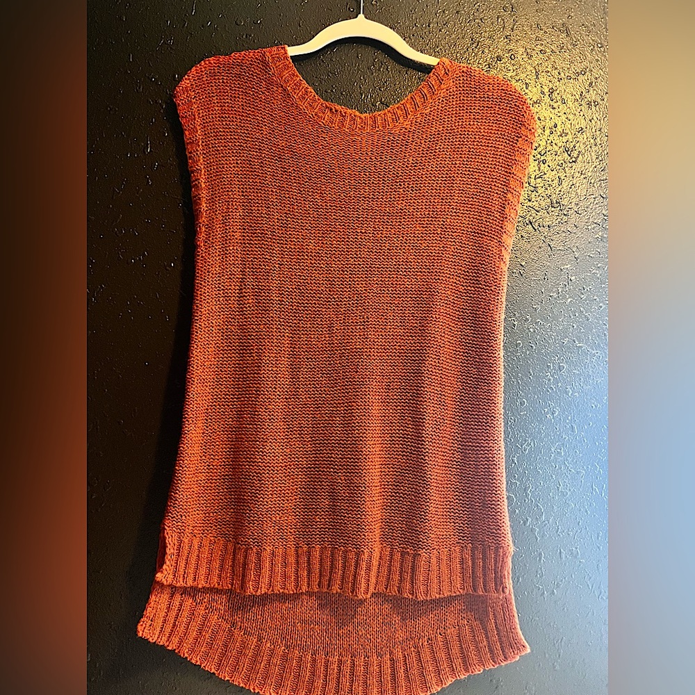 Cyrus womens knit top